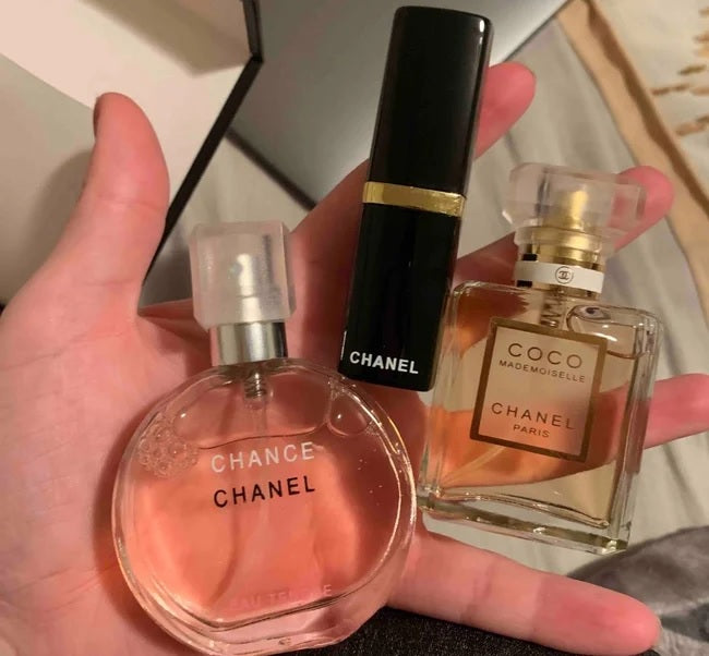 CHANEL Lipstick & Fragrance Gift Set